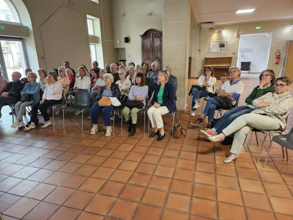 4 78ᵉ Encuentro organisé par le comité de jumelage Pertuis–Utiel